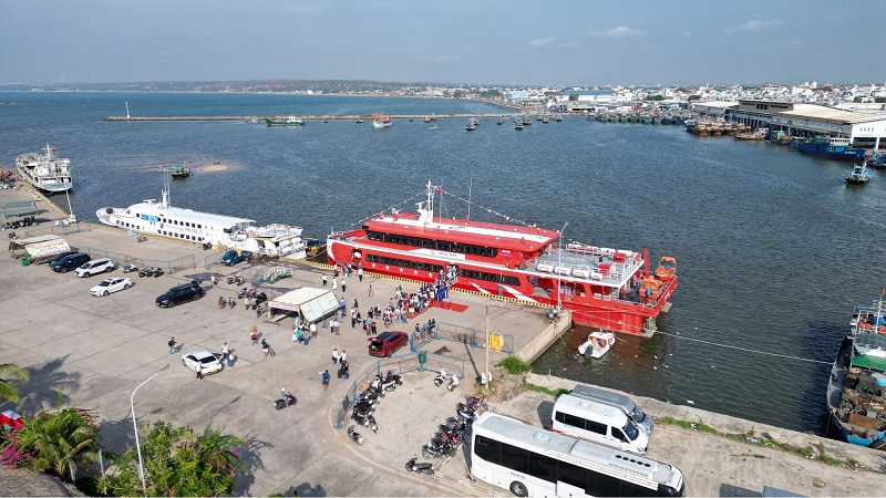 Ferry Port Phan Thiet to Phu Quy
